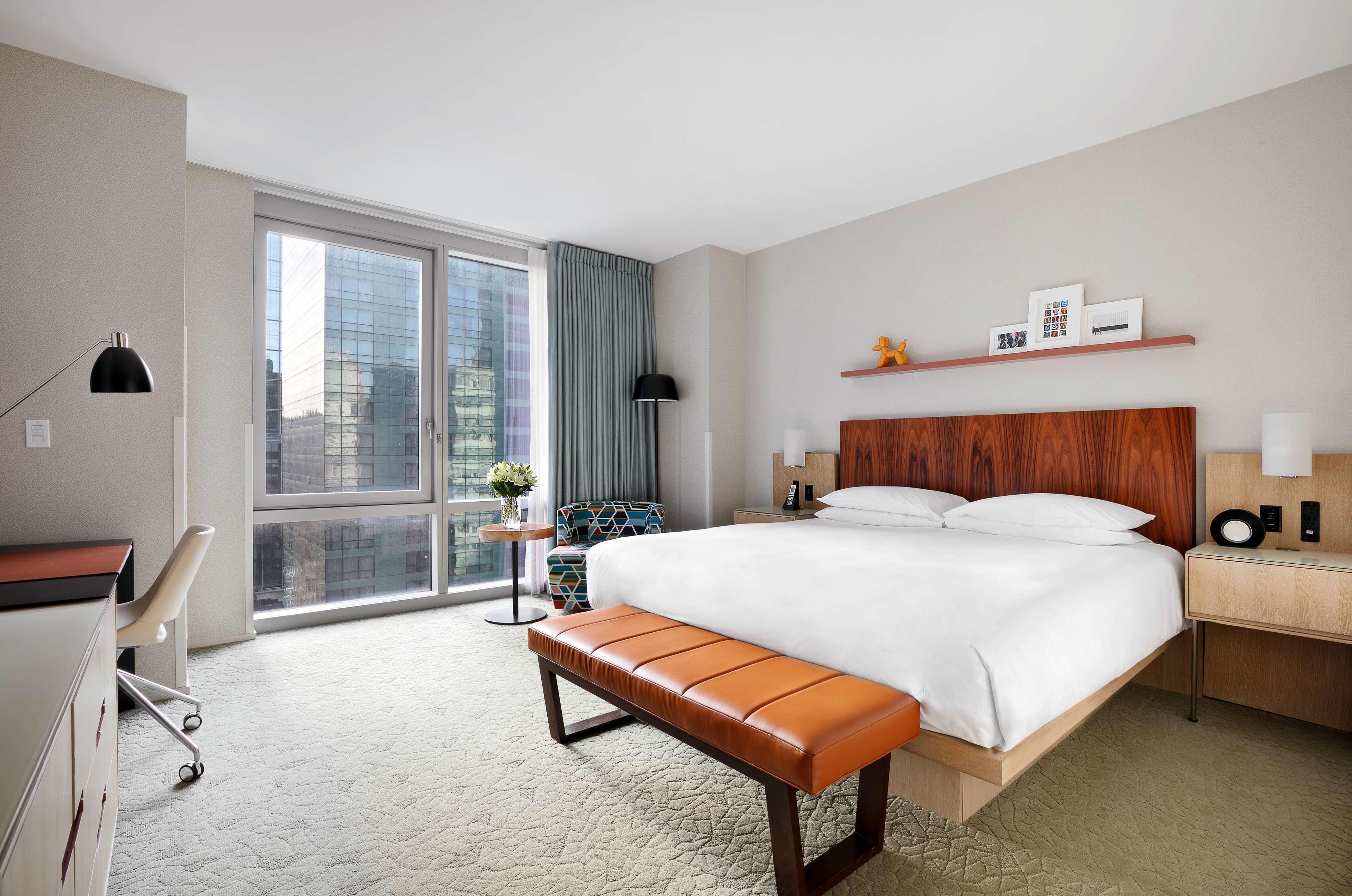 HOTEL HOLIDAY INN EXPRESS MANHATTAN TIMES SQUARE SOUTH NEW YORK, NY 3*  (United States) - from US$ 223 | BOOKED